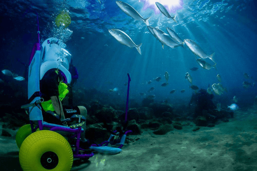 sea trek underwater helmet walk